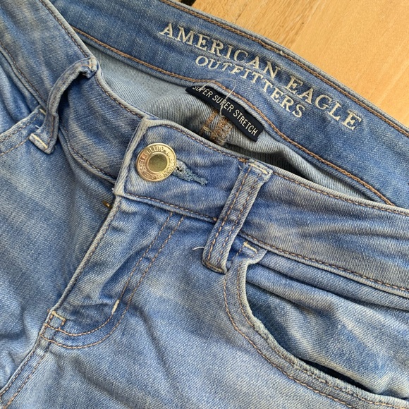 2 pairs American Eagle jeans - Picture 8 of 9